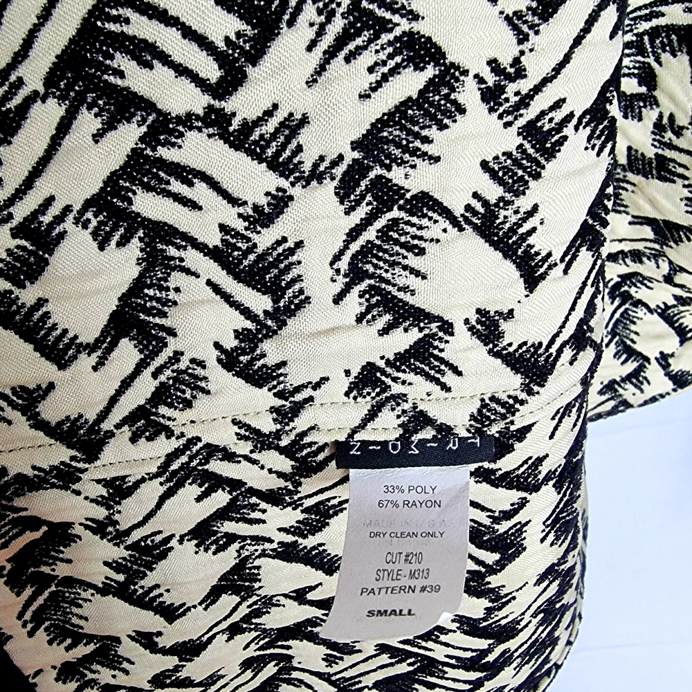 Reversible Jacket - Picture 5 of 6
